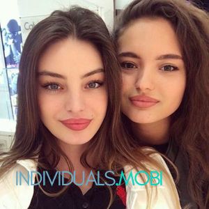 Шлюха Ира и Аня 14366